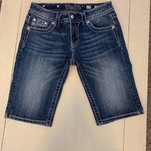Miss Me Bermuda shorts